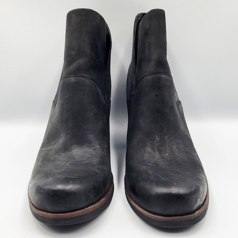 Korks Black Leather Ankle Boot Booties Block Heel Almond Toe Women's Size 10